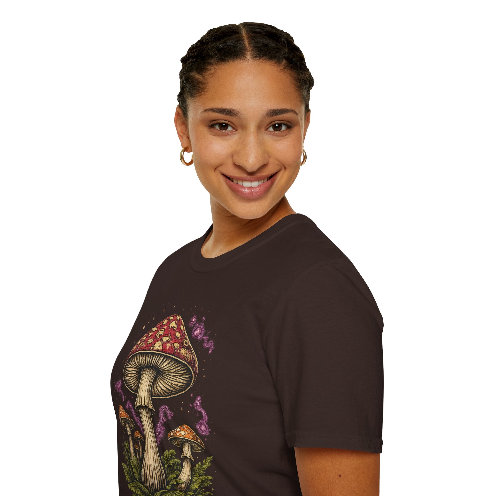 Mushroom Illustration T-Shirt – Vintage Red Toadstool Graphic