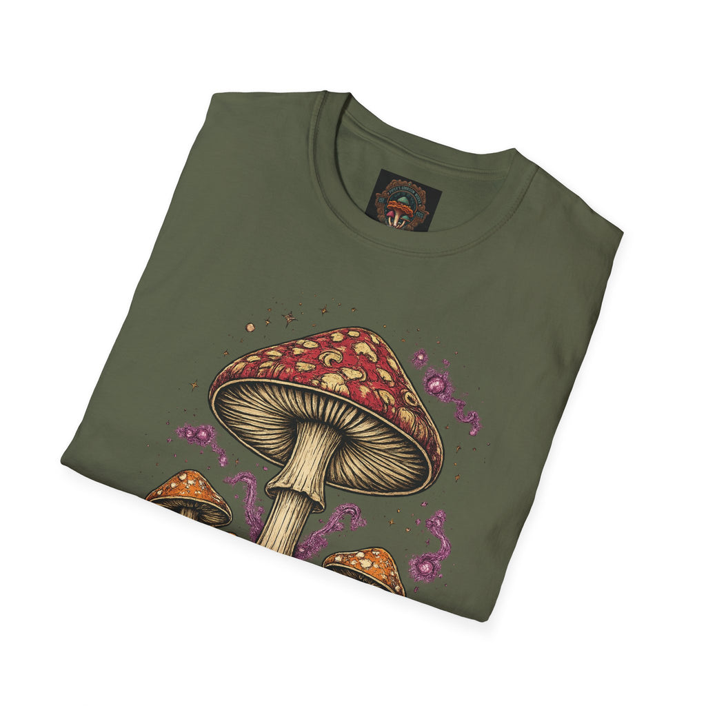 Mushroom Illustration T-Shirt – Vintage Red Toadstool Graphic