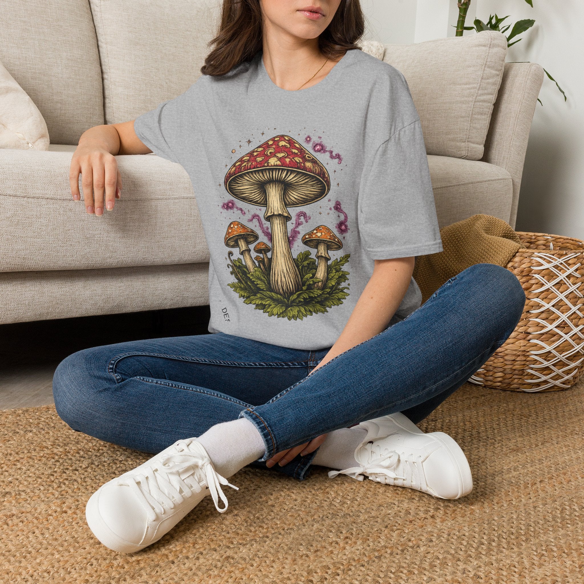 Mushroom Illustration T-Shirt – Vintage Red Toadstool Graphic