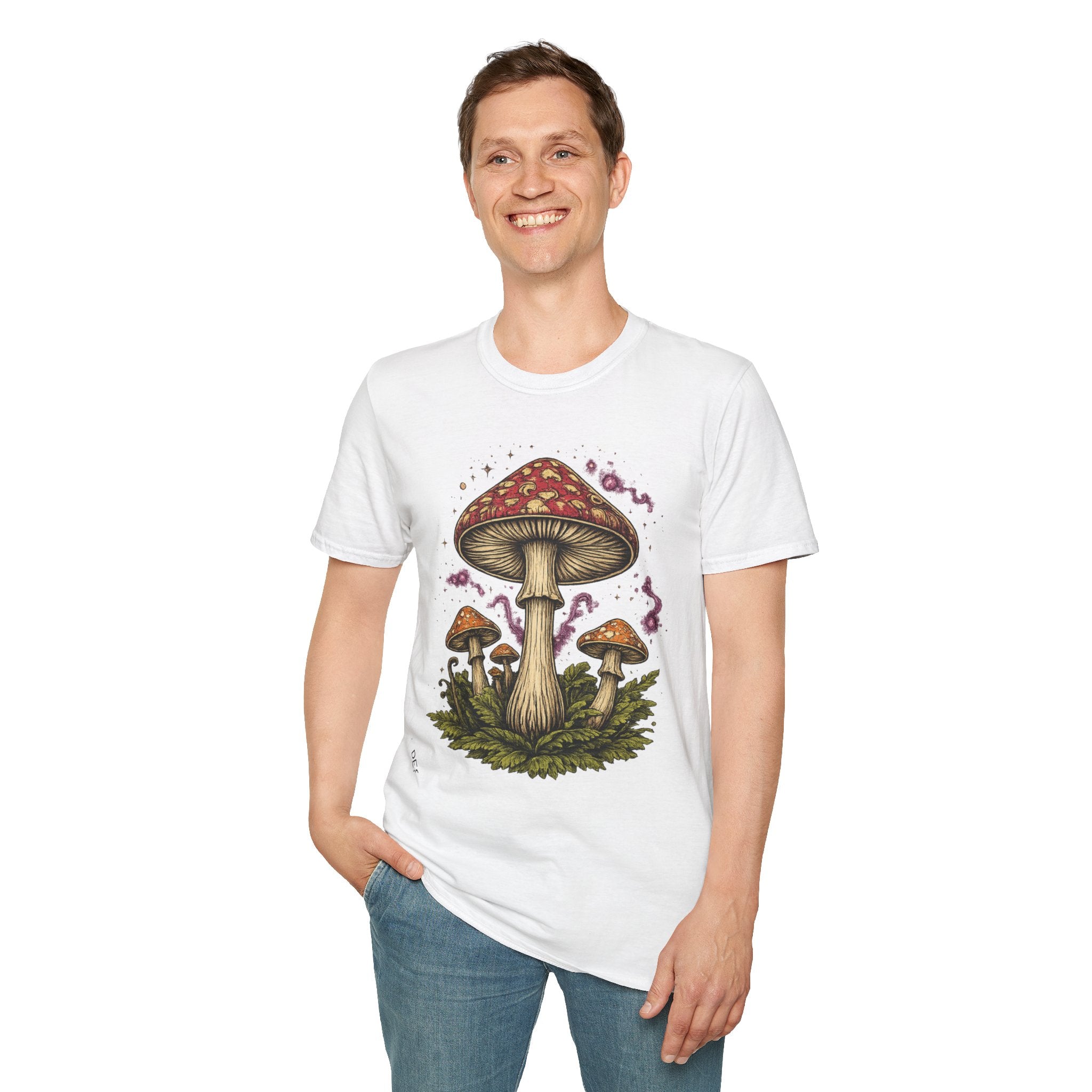 Mushroom Illustration T-Shirt – Vintage Red Toadstool Graphic