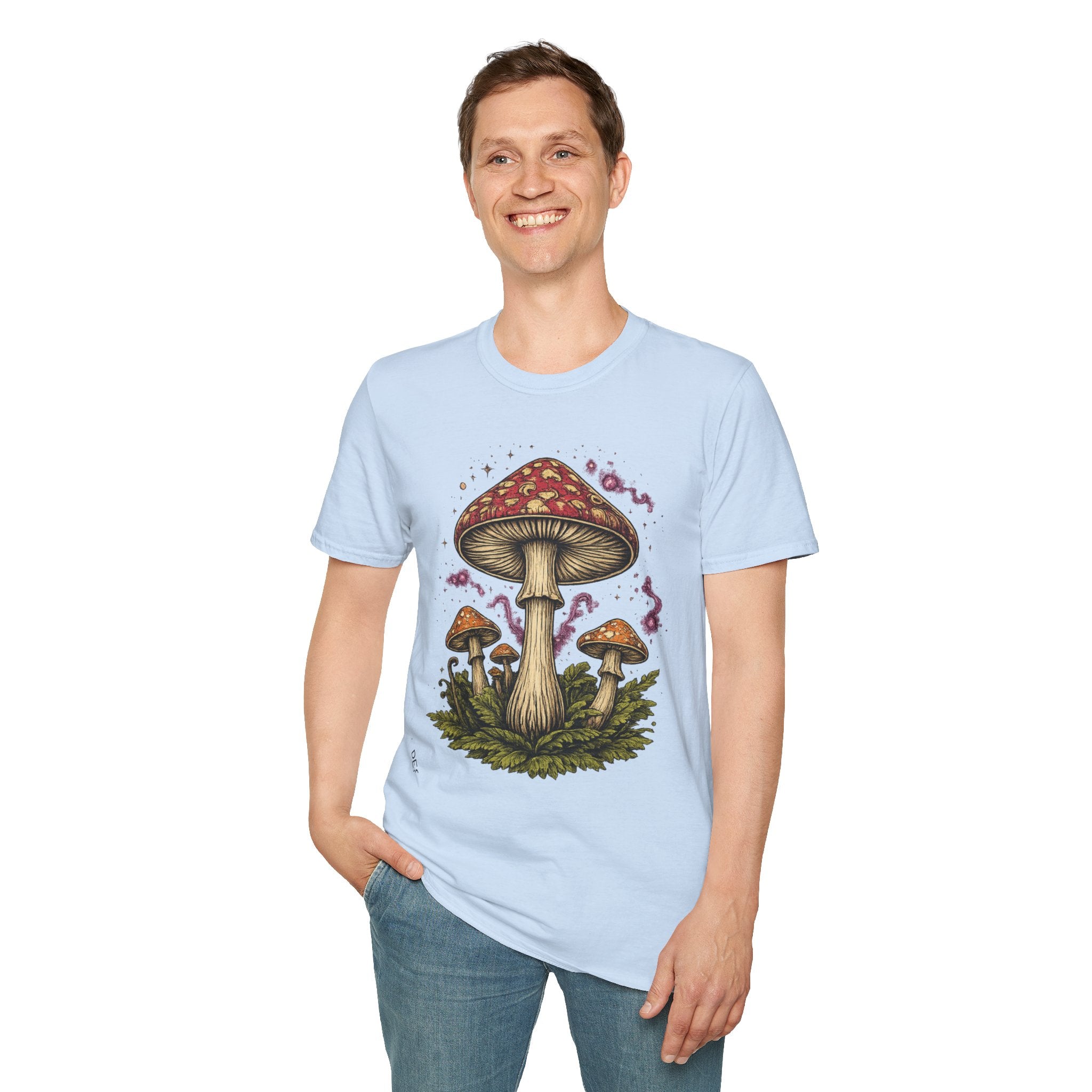 Mushroom Illustration T-Shirt – Vintage Red Toadstool Graphic