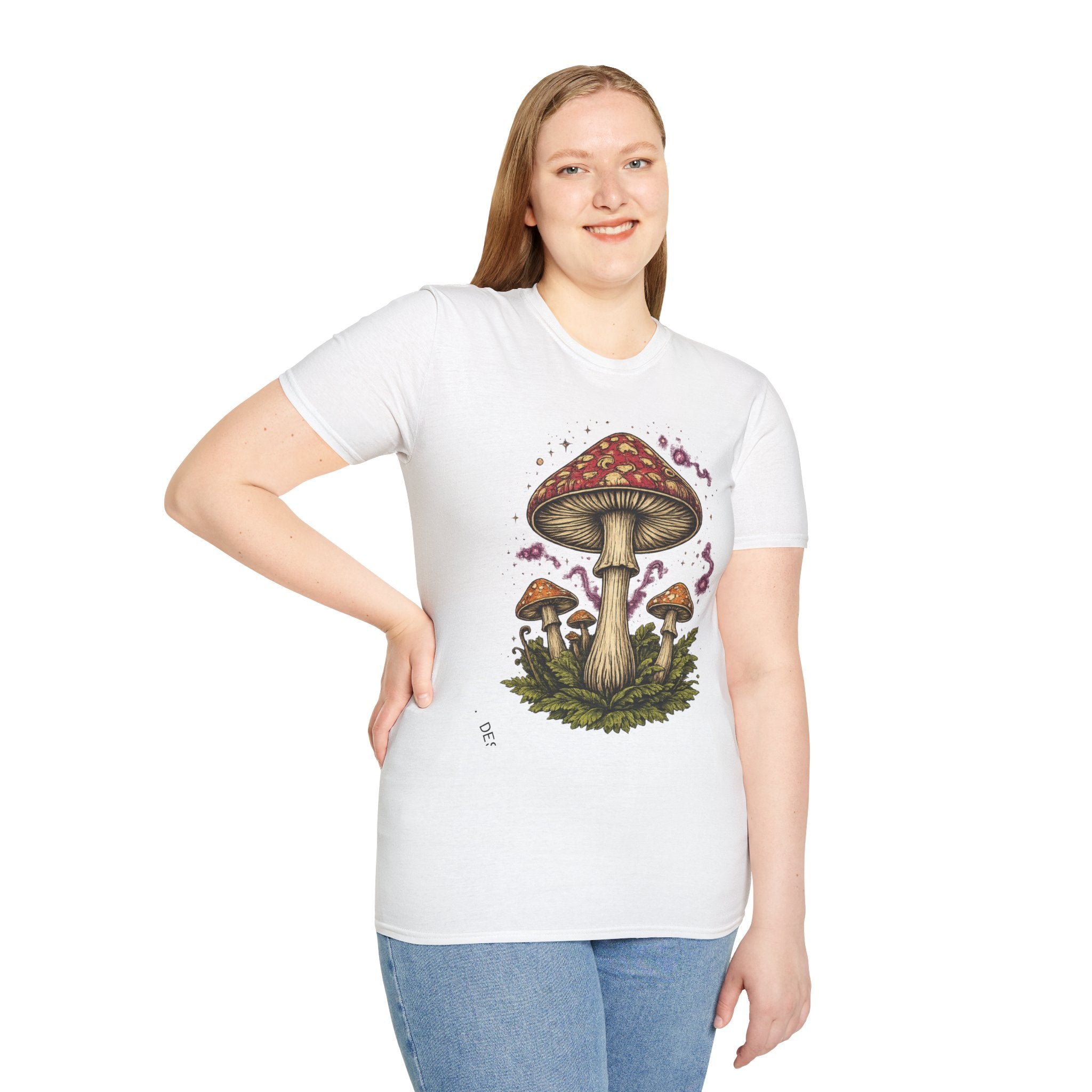 Mushroom Illustration T-Shirt – Vintage Red Toadstool Graphic