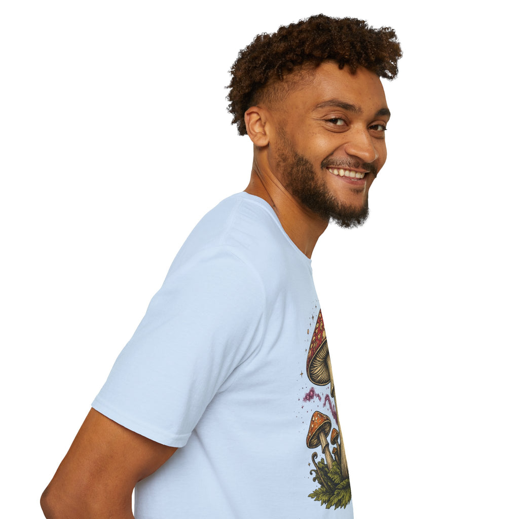 Mushroom Illustration T-Shirt – Vintage Red Toadstool Graphic