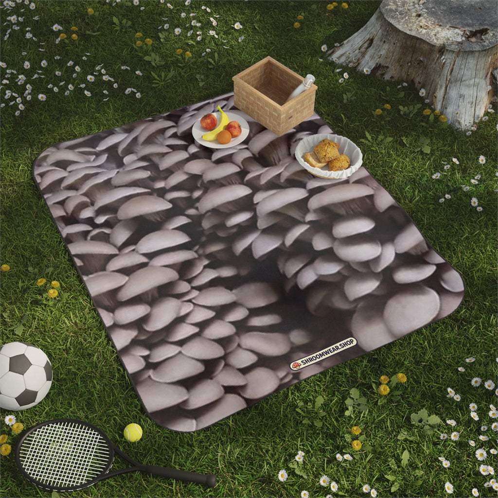 Mushroom Pattern Picnic Blanket — Forest Fungi Outdoor Picnic Mat