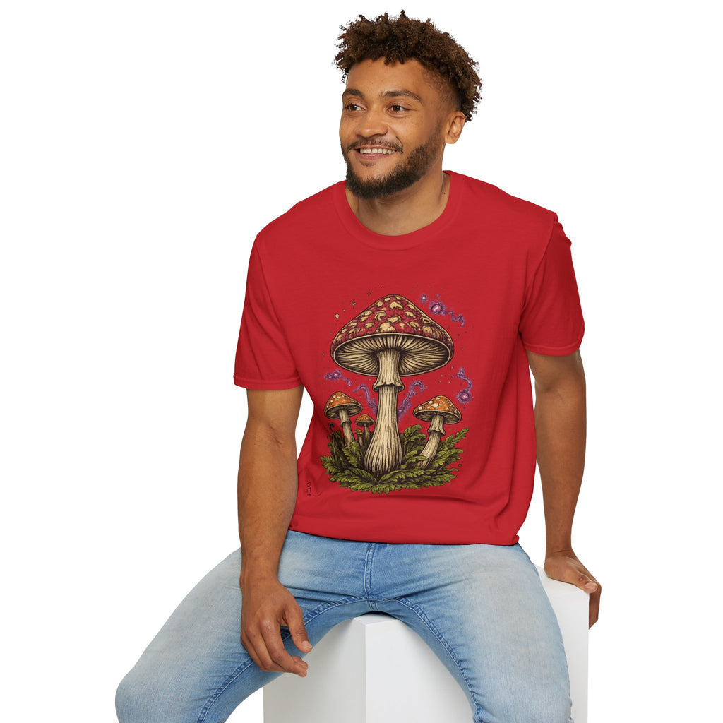 Mushroom Illustration T-Shirt – Vintage Red Toadstool Graphic
