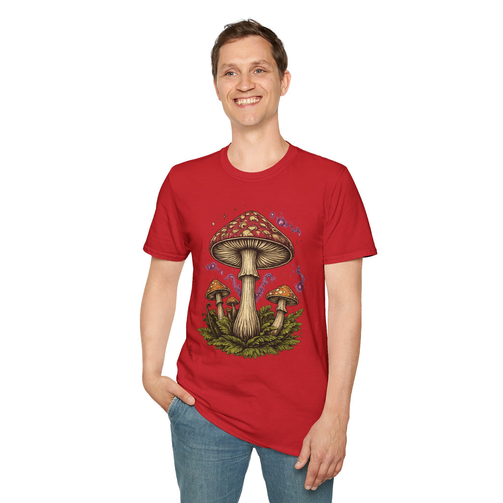 Mushroom Illustration T-Shirt – Vintage Red Toadstool Graphic