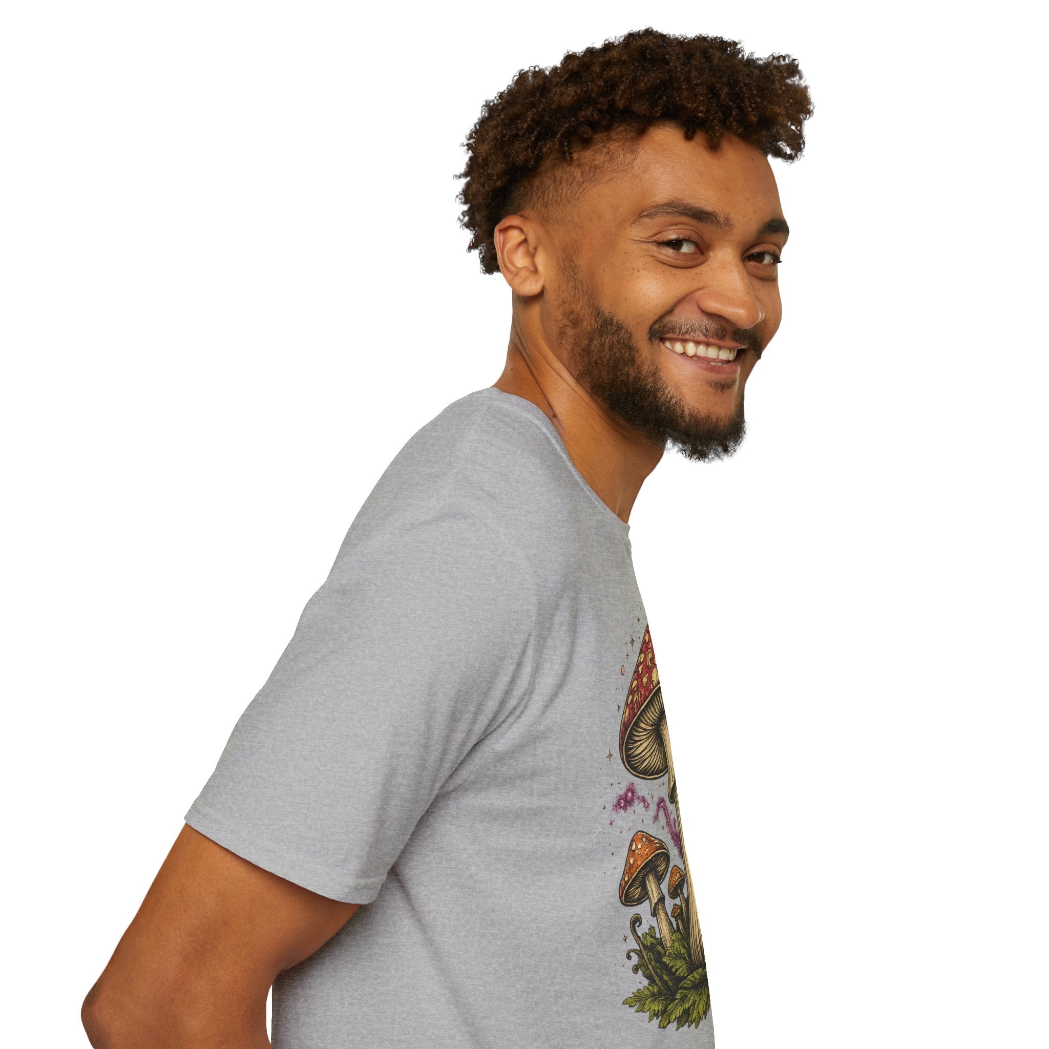 Mushroom Illustration T-Shirt – Vintage Red Toadstool Graphic