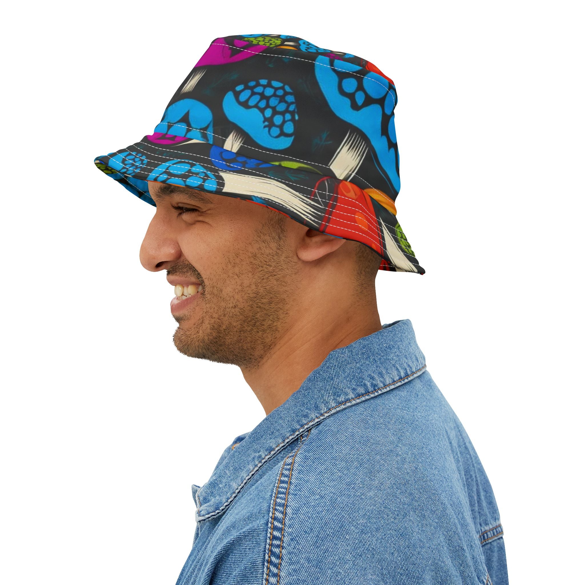 Psychedelic Mushroom Pattern Bucket Hat — Colorful Retro Fungi Print