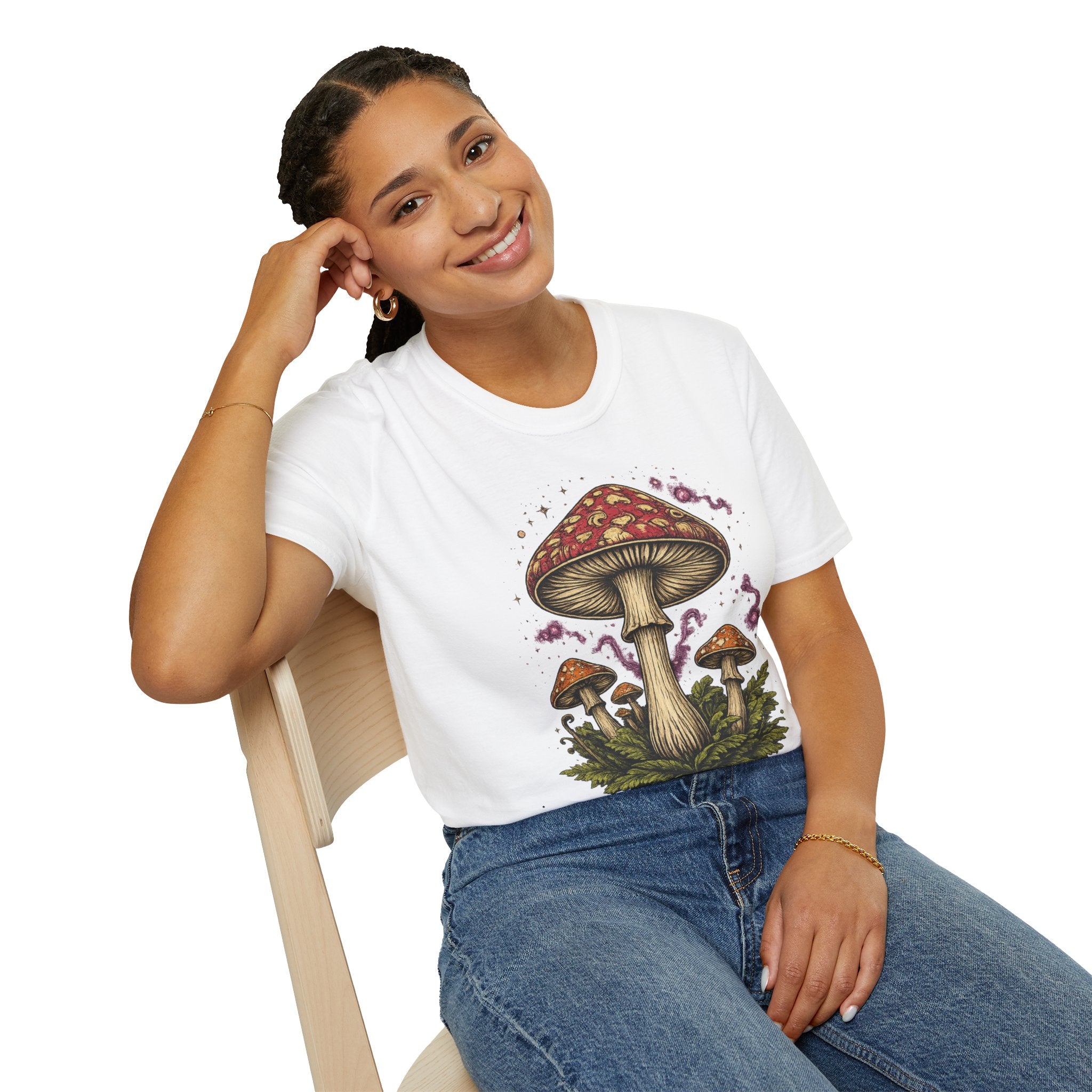 Mushroom Illustration T-Shirt – Vintage Red Toadstool Graphic