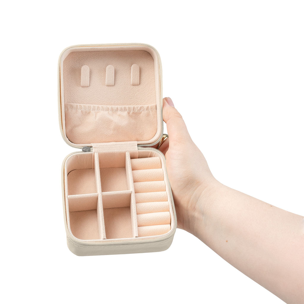Mushroom Garden Jewelry Travel Case – Compact Velvet-Lined Organizer