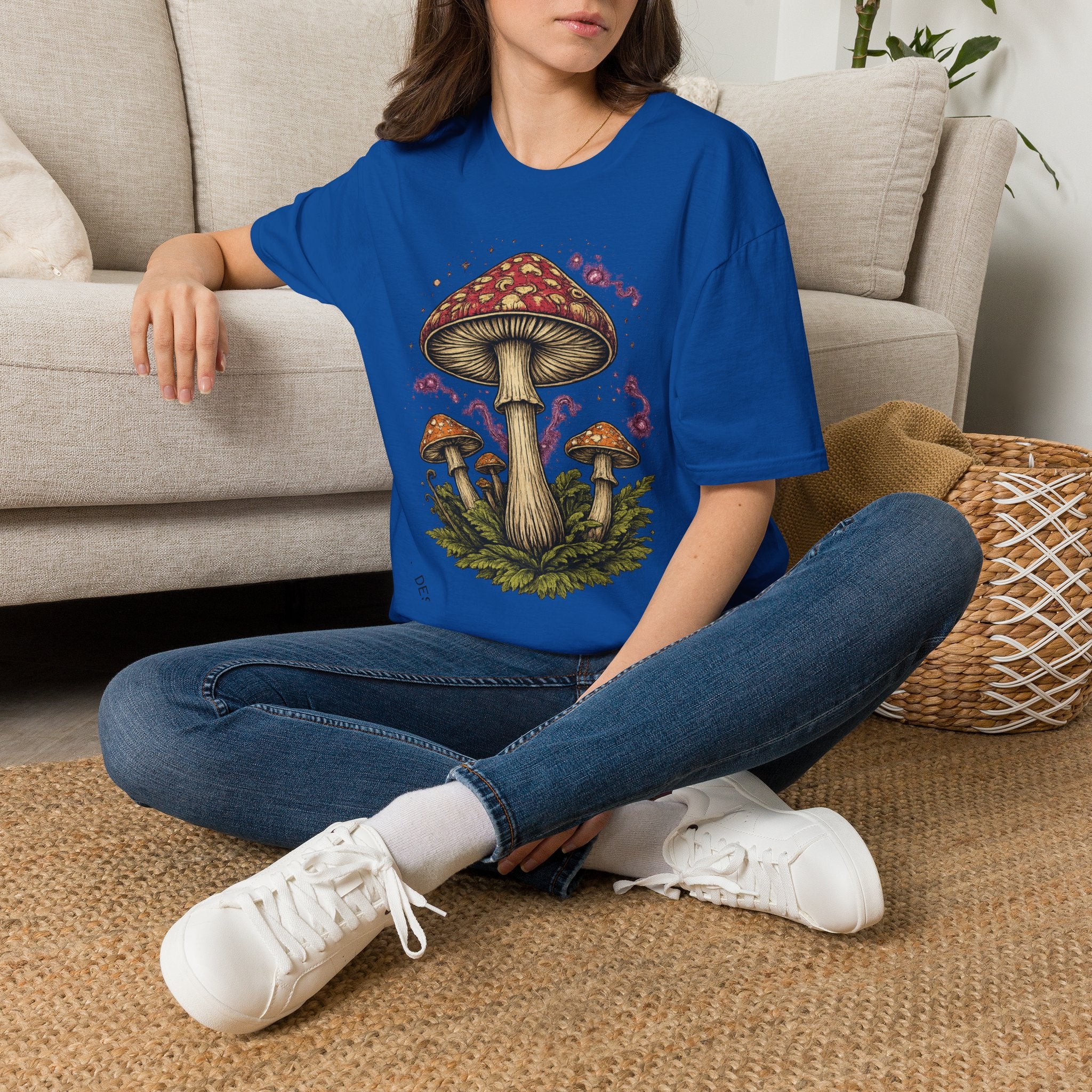 Mushroom Illustration T-Shirt – Vintage Red Toadstool Graphic