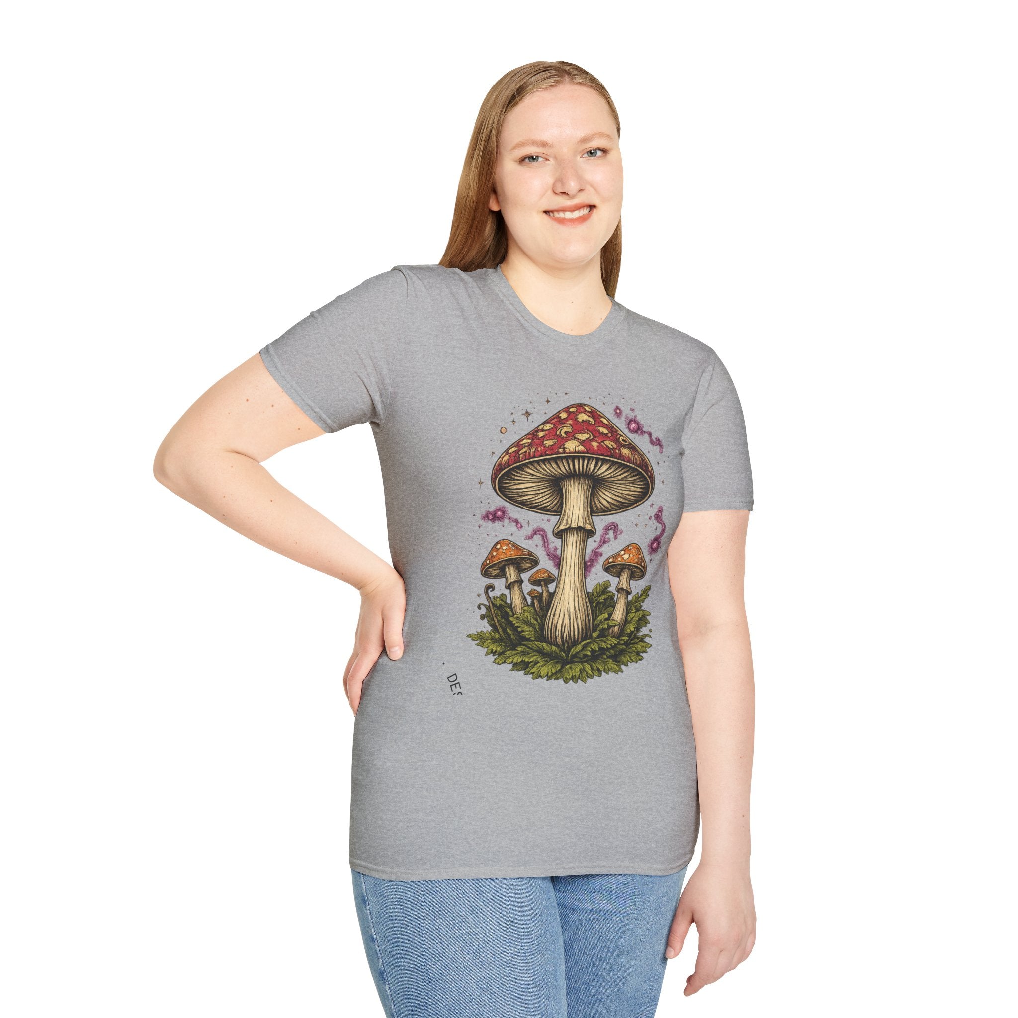 Mushroom Illustration T-Shirt – Vintage Red Toadstool Graphic