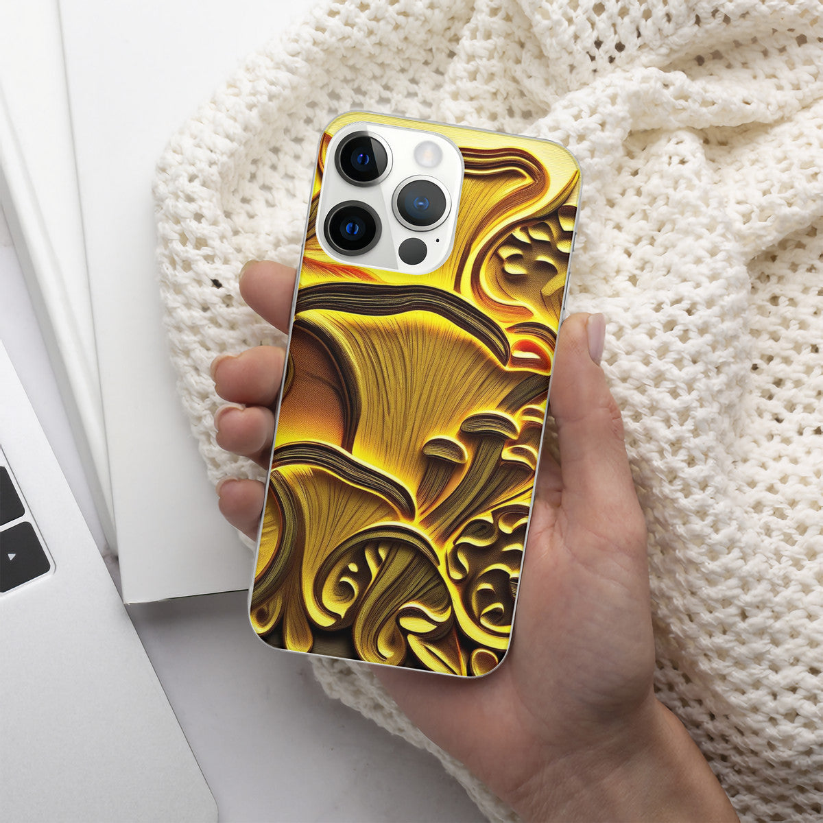 HC_K6 iPhone 14 Transparent Acrylic Case (3 cameras)